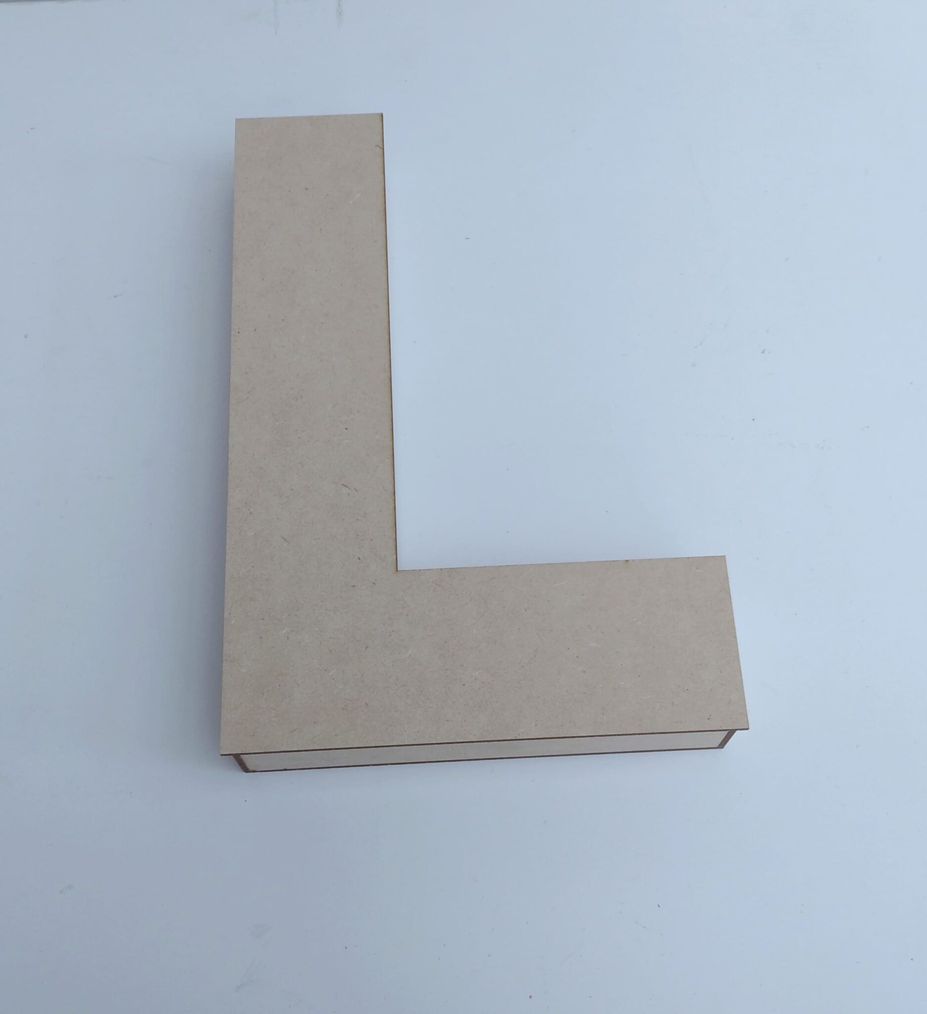 Cajas Letra R Caja tipo letra con tapa con diseño personalizado y dulces – Diseñando ...