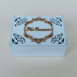 Cofre tipo baúl para anillos de boda
