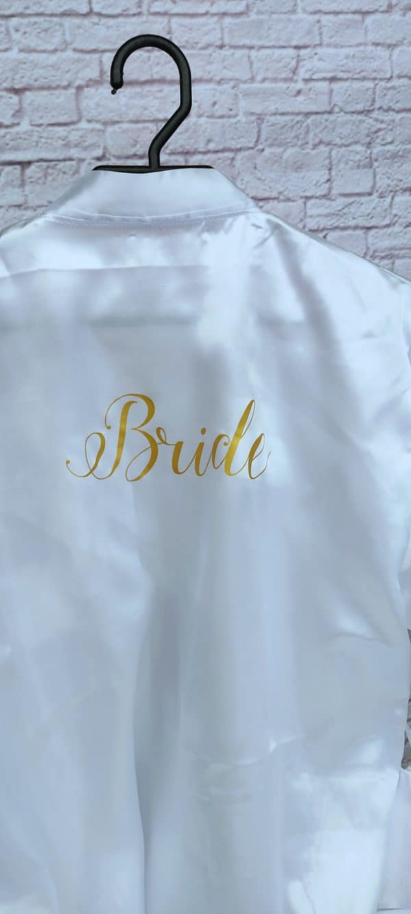 Batas personalizadas para novias y damas de honor