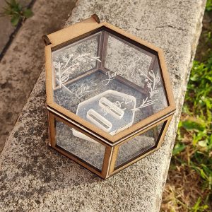 Cofre para anillos de boda personalizados en acrilico