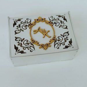 Cofre tipo baúl para anillos de boda