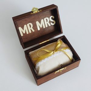 Cofre vintage para anillos de boda