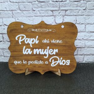 Carteles y avisos de boda y eventos en madera personalizados