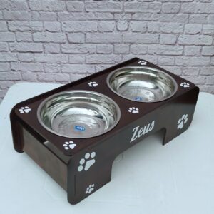Comedor elevado personalizado para mascotas
