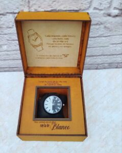 caja para reloj de compromiso personalizado para el novio