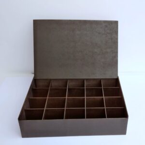 organizador para relojes x 16 und. en madera personalizado