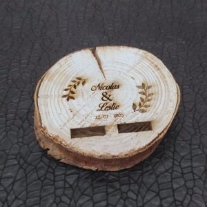 porta anillos rodaja rustica, boda campestre, boda romantica, personalizado, rodaja de madera para anillos de boda