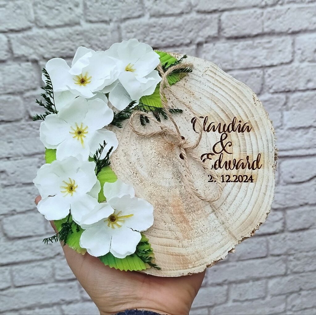 porta anillos rodaja rustica, boda campestre, boda romantica, personalizado, rodaja de madera para anillos de boda