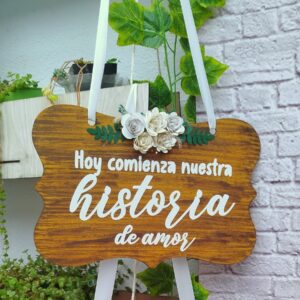 Cartel de pajecito personalizado en madera y detalles especiales