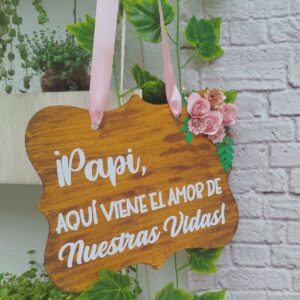 Cartel de pajecito personalizado en madera y detalles especiales